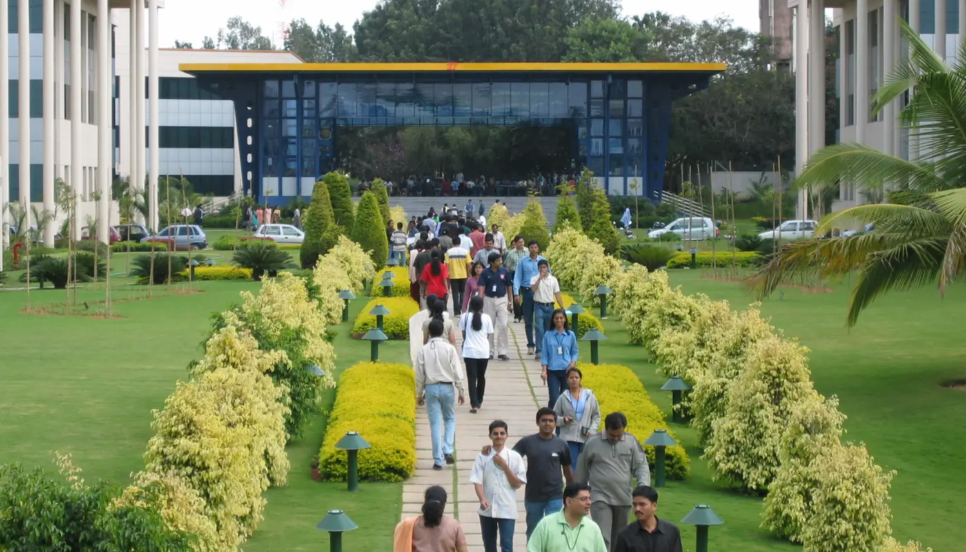 HR Software for IT Companies — HR team using HRMS software in India